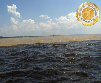 Mais extenso rio de água negra